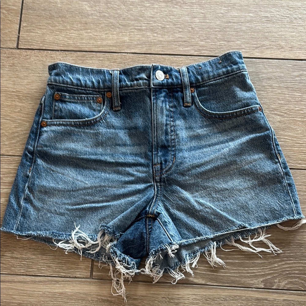 The Perfect Jean Short